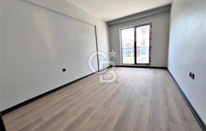 İSKANI ALINMIŞ YENİ BİNADA OTURUMA HAZIR KATTA FULL YAPILI 1+1 !