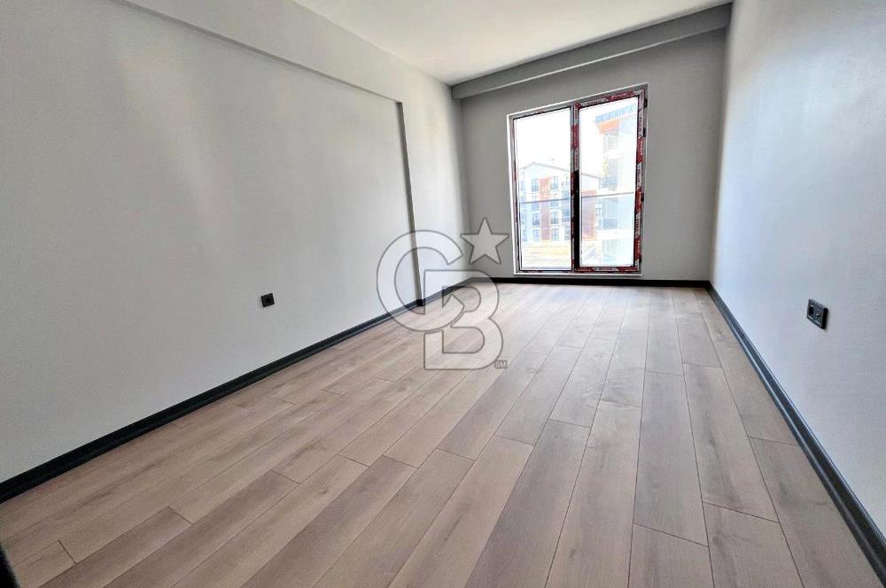 İSKANI ALINMIŞ YENİ BİNADA OTURUMA HAZIR KATTA FULL YAPILI 1+1 !