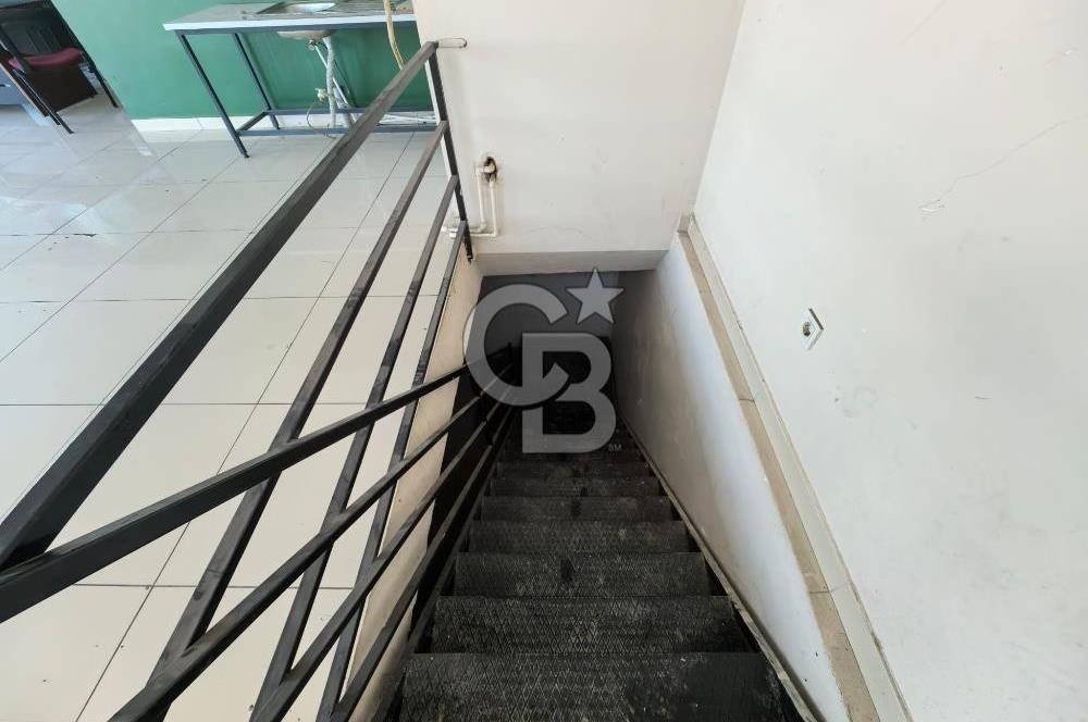 TUZLA ANAYOL ÜSTÜ DÜKKAN!