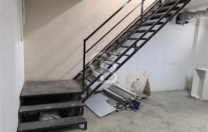 TUZLA ANAYOL ÜSTÜ DÜKKAN!