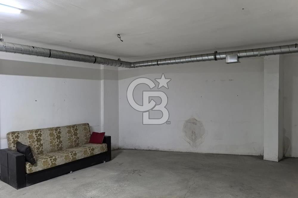 TUZLA ANAYOL ÜSTÜ DÜKKAN!