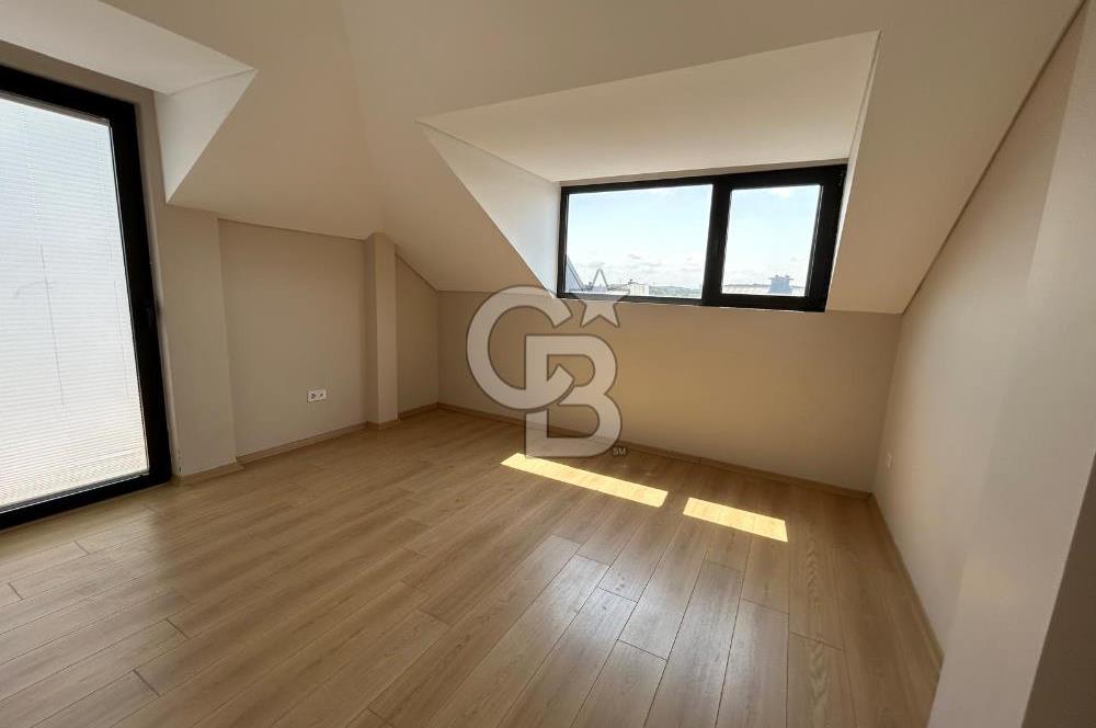 KEMERBURGAZ 4+1 SATILIK DAİRE 