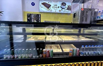 GAZİEMİRDE DEVREN KİRALIK BUTİK TATLICI