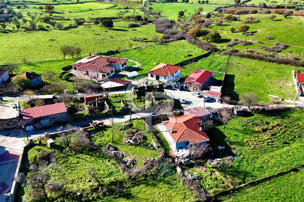 ÇANAKKALE AYVACIK HÜSEYİNFAKI'DA 317m2 SATILIK ARSA