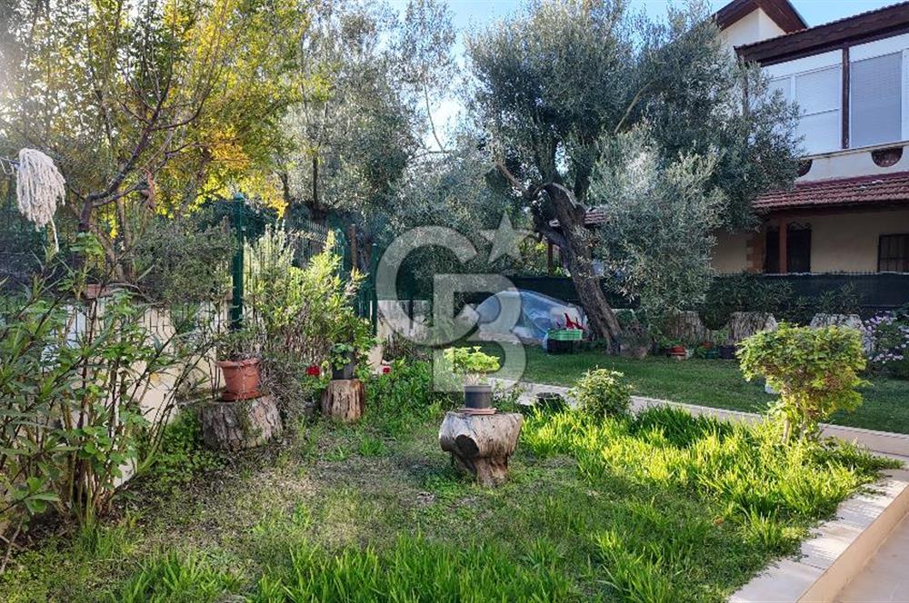 Şifne–Ildır Sınırında, Kumsal Plajlı, Deniz ve Dağ Manzaralı SATILIK Villa