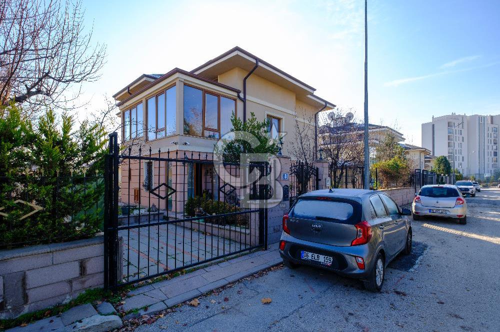 PARK YAMAÇ EVLERİ MÜSTAKİL GENİŞ BAHÇELİ SATILIK 8+2 VILLA