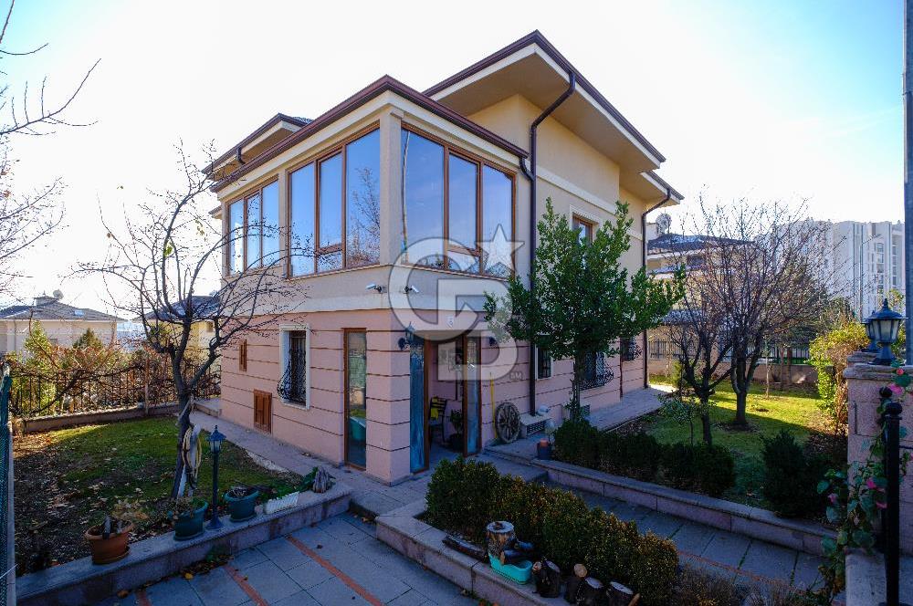 PARK YAMAÇ EVLERİ MÜSTAKİL GENİŞ BAHÇELİ SATILIK 8+2 VILLA