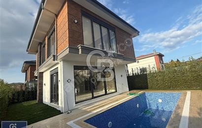Şile Çavuş Mahallesi'nde Yüksek Standartlarda Özel Havuzlu Villa