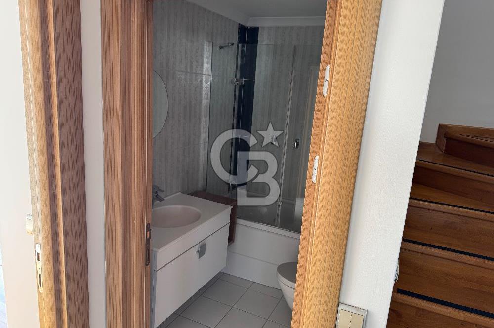 BEŞTEPE'DE KÜLLİYE'YE KOMŞU TERASLI 4+1 DUBLEKS KİRALIK