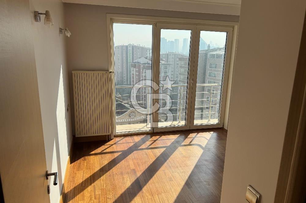 BEŞTEPE'DE KÜLLİYE'YE KOMŞU TERASLI 4+1 DUBLEKS KİRALIK