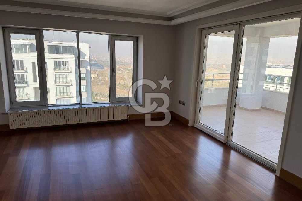 BEŞTEPE'DE KÜLLİYE'YE KOMŞU TERASLI 4+1 DUBLEKS KİRALIK