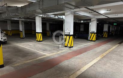 BEŞTEPE'DE KÜLLİYE'YE KOMŞU TERASLI 4+1 DUBLEKS KİRALIK