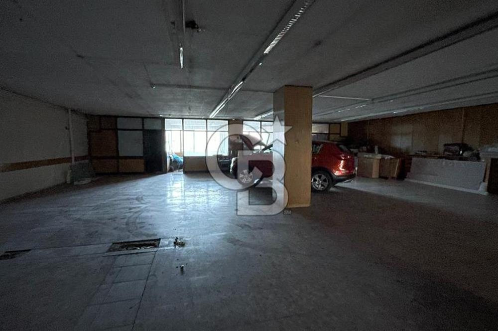 ANKARA ALTINDAĞ | ÇANKIRI CADDESİ ÜZERİNDE KOMPLE KİRALIK BİNA