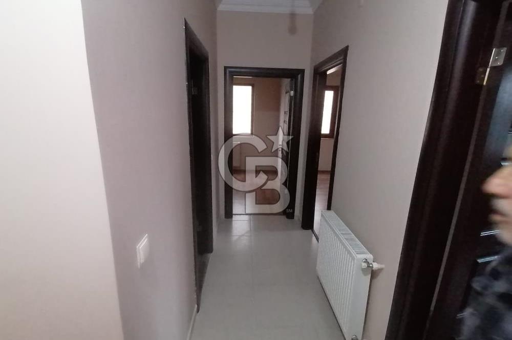 KONUMUYLA VE SİTESİYLE KAZANDIRAN 3+1 SATILIK TERTEMİZ DAİRE