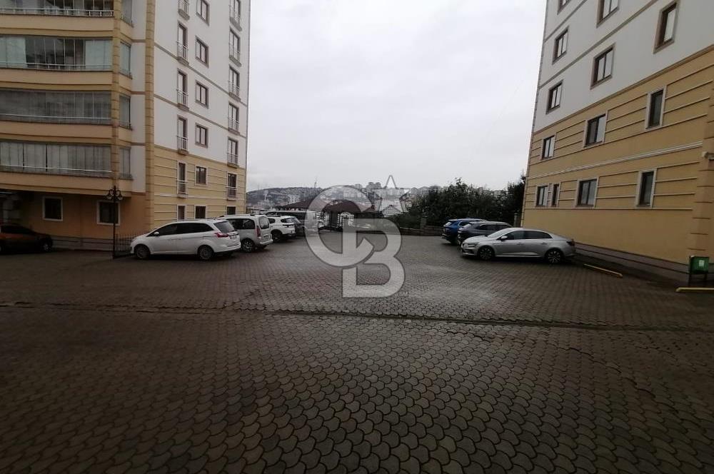 KONUMUYLA VE SİTESİYLE KAZANDIRAN 3+1 SATILIK TERTEMİZ DAİRE