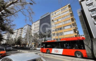 ÇANKAYA GMK BULVARI'NDA SATILIK KOMPLE BİNA-YURT-OTEL