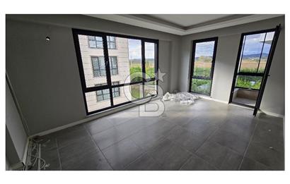 Ebeveyn Banyolu Geniş ve Aydınlık 3+1 Arakat Daire