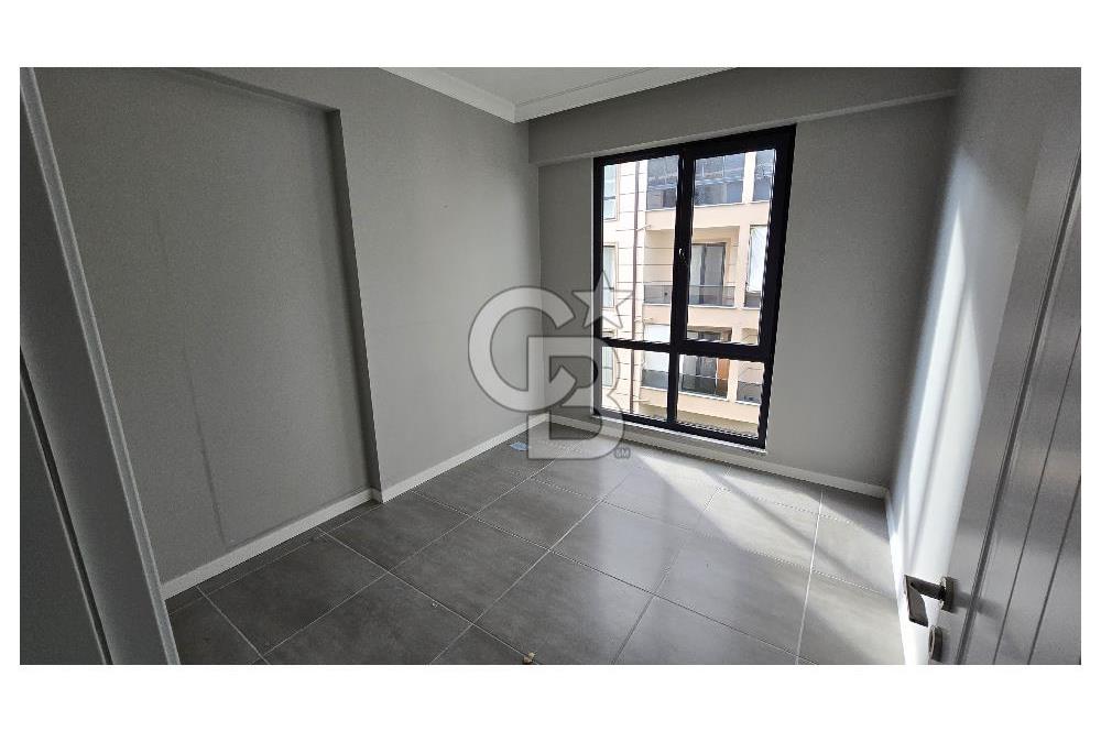 Ebeveyn Banyolu Geniş ve Aydınlık 3+1 Arakat Daire