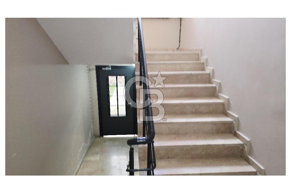 Ebeveyn Banyolu Geniş ve Aydınlık 3+1 Arakat Daire