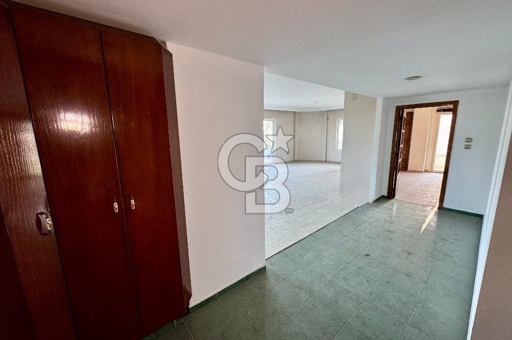 ÇAMLIBELDE İSMET İNÖNÜ BLV. CEPHELİ DENİZ MANZARALI 3+1