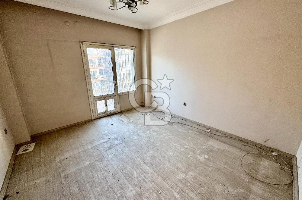 ÇAMLIBELDE İSMET İNÖNÜ BLV. CEPHELİ DENİZ MANZARALI 3+1