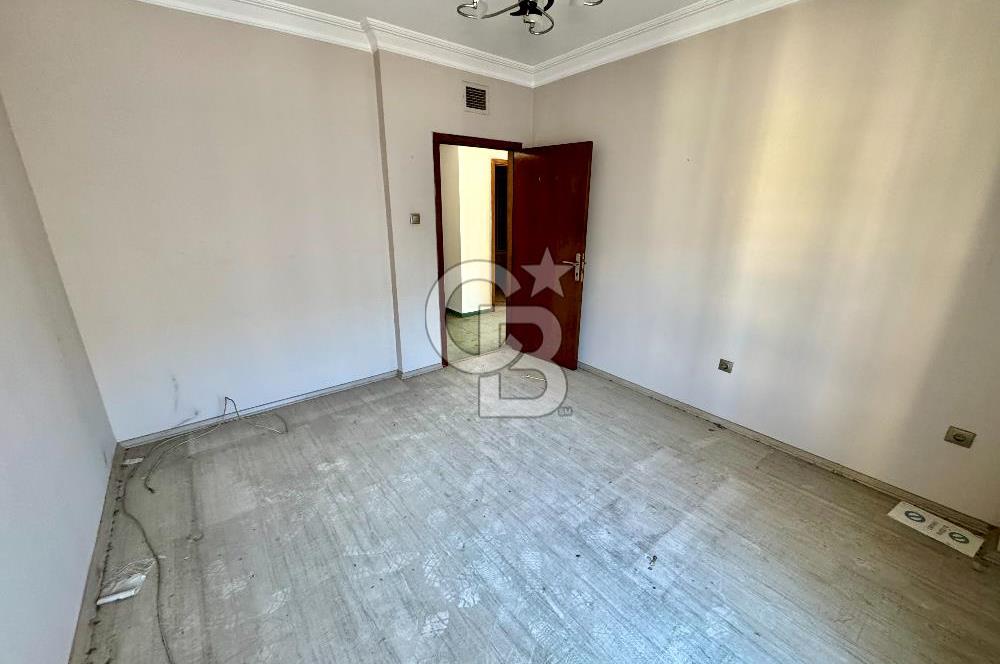 ÇAMLIBELDE İSMET İNÖNÜ BLV. CEPHELİ DENİZ MANZARALI 3+1