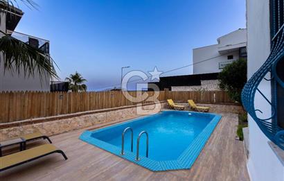 CB GİZ'DEN KAŞ KALKAN ORTAALAN'DA 4+2 SATILIK VİLLA