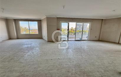 ÇAMLIBELDE İSMET İNÖNÜ BLV. CEPHELİ DENİZ MANZARALI 3+1