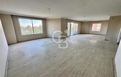 ÇAMLIBELDE İSMET İNÖNÜ BLV. CEPHELİ DENİZ MANZARALI 3+1