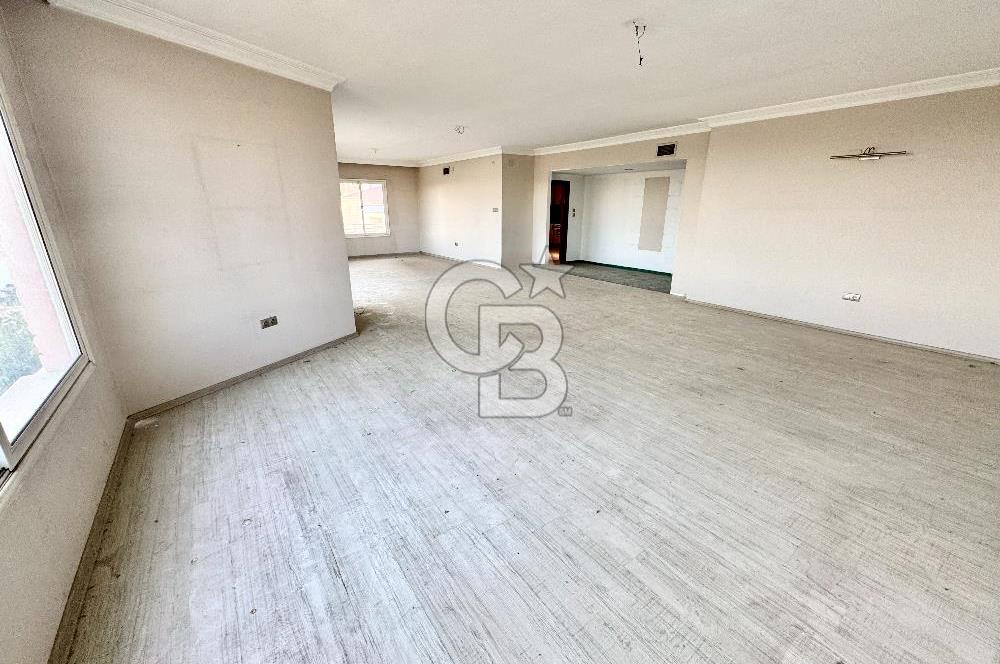 ÇAMLIBELDE İSMET İNÖNÜ BLV. CEPHELİ DENİZ MANZARALI 3+1