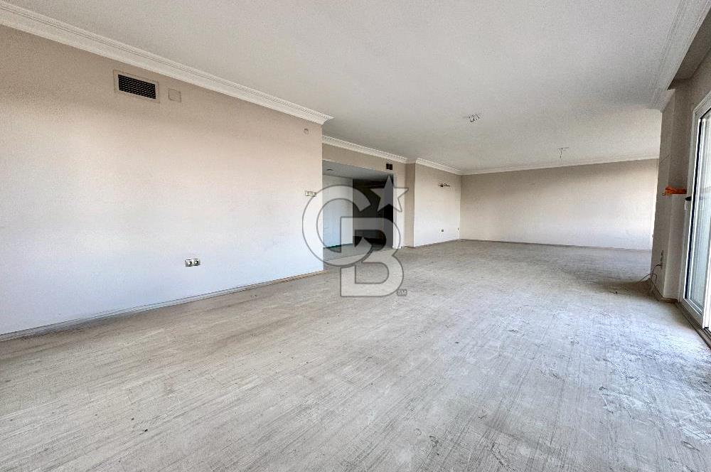 ÇAMLIBELDE İSMET İNÖNÜ BLV. CEPHELİ DENİZ MANZARALI 3+1