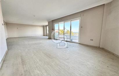 ÇAMLIBELDE İSMET İNÖNÜ BLV. CEPHELİ DENİZ MANZARALI 3+1