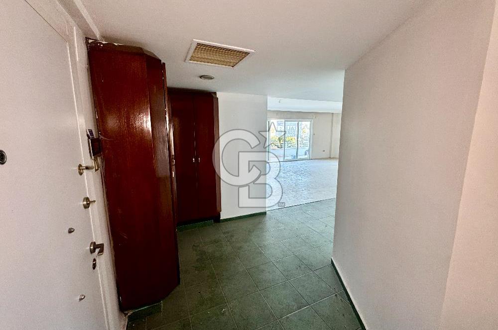 ÇAMLIBELDE İSMET İNÖNÜ BLV. CEPHELİ DENİZ MANZARALI 3+1