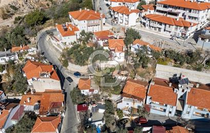 MUĞLA KARŞIYAKA MAHALLESİ SATILIK ARSA