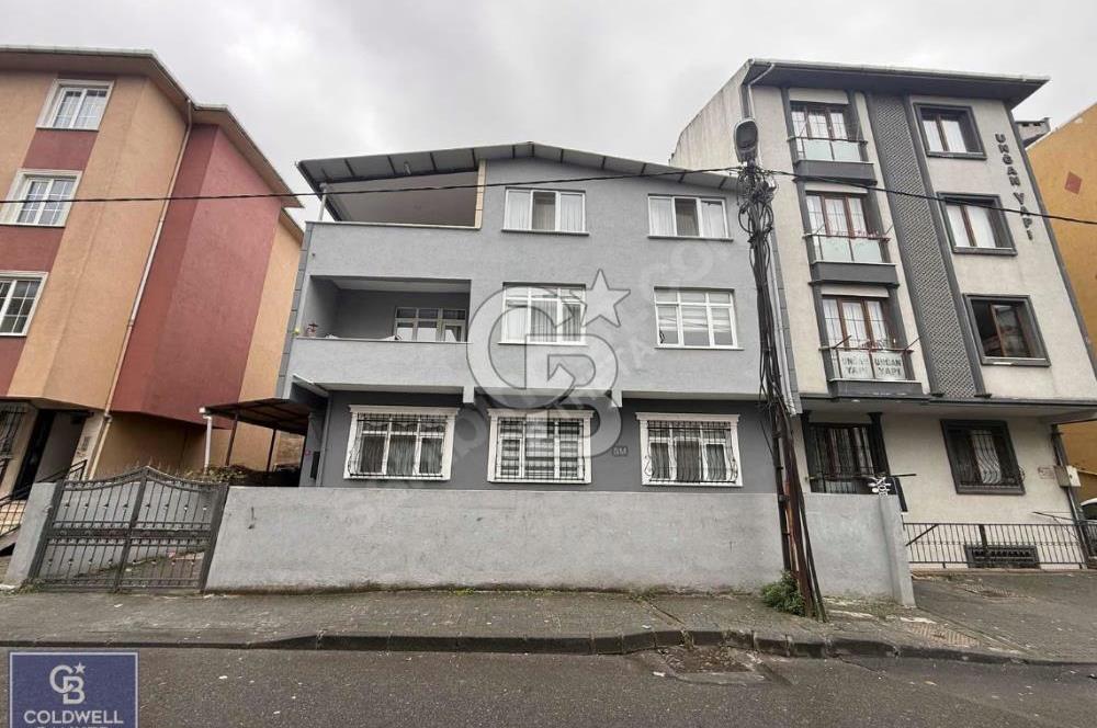 ESENKENT MAHALLESİNDE KOMPLE SATILIK FIRSAT BİNA