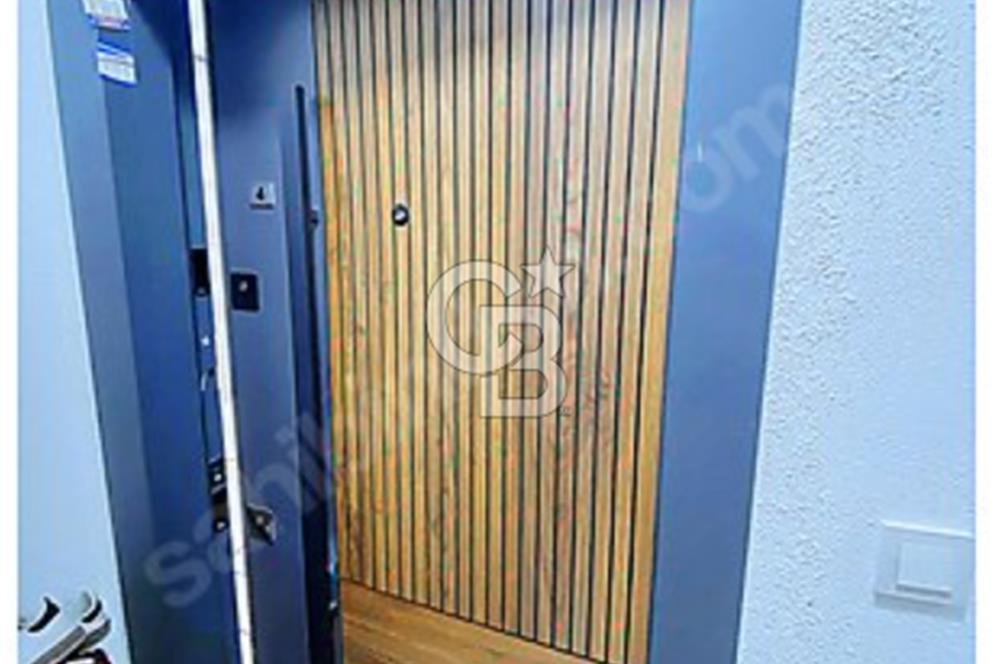 Arnavutköy Merkezde, 2+1 Ara Kat Daire! Lokasyon Avantajlı!