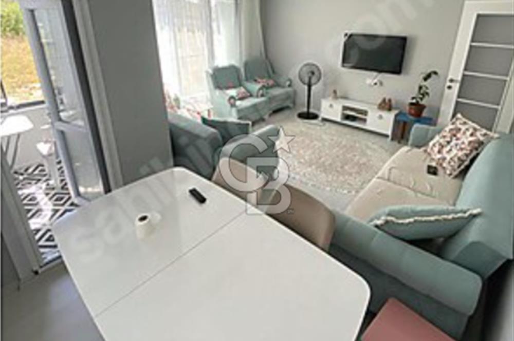 Arnavutköy Merkezde, 2+1 Ara Kat Daire! Lokasyon Avantajlı!