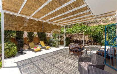 CB GİZ'DEN KAŞ KALKAN ORTAALAN'DA 4+2 SATILIK VİLLA