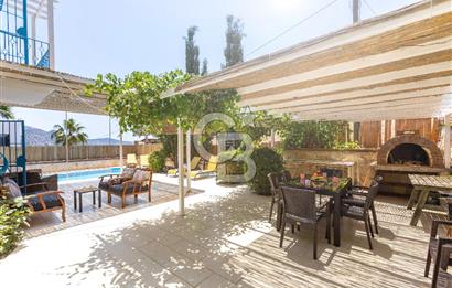 CB GİZ'DEN KAŞ KALKAN ORTAALAN'DA 4+2 SATILIK VİLLA