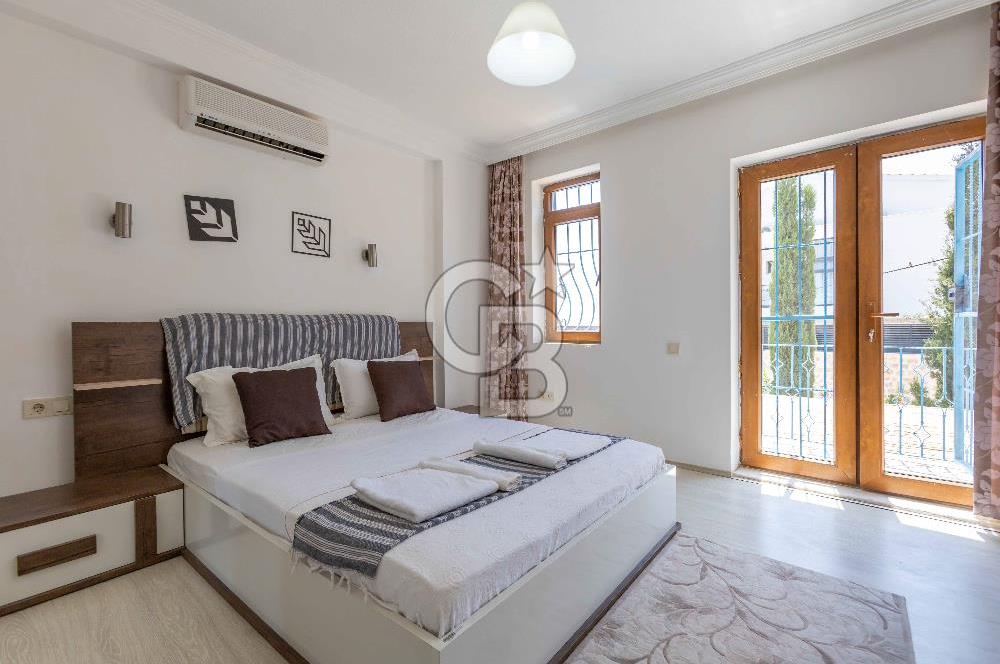 CB GİZ'DEN KAŞ KALKAN ORTAALAN'DA 4+2 SATILIK VİLLA