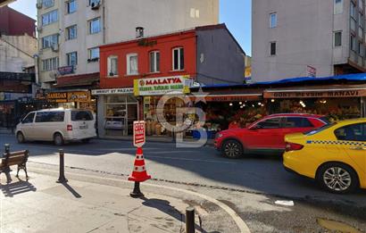 Beşiktaş Ortaköy Dereboyu caddesinde  fırsat dükkan 