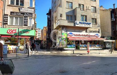 Beşiktaş Ortaköy Dereboyu caddesinde  fırsat dükkan 