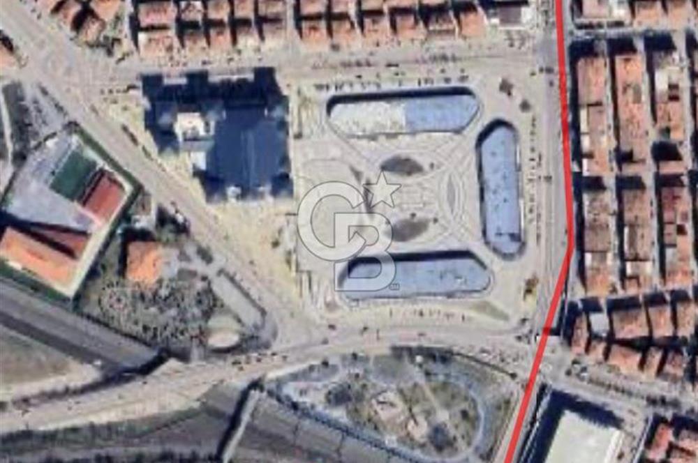 ARASTA AVM'DE YÜKSEK CİROLU FRANCİSHE DEVREN KİRALIK