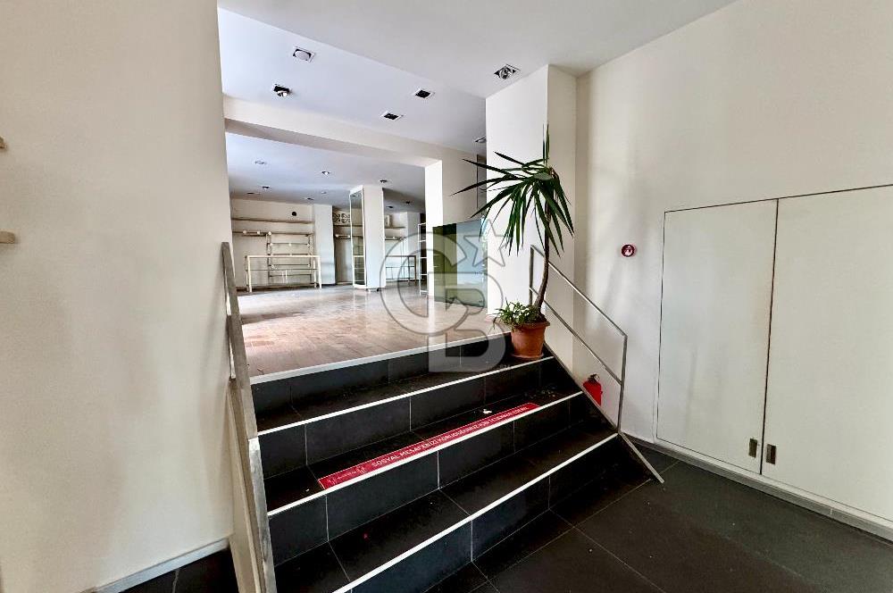 ÇAMLIBEL’DE İSMET İNÖNÜ BULVARI CEPHELİ KİRALIK DÜKKAN