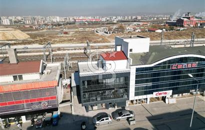 ETİMESGUT İSTASYON CADDESİNDE SATILIK 750 MT2 KOMPLE YENİ BİNA
