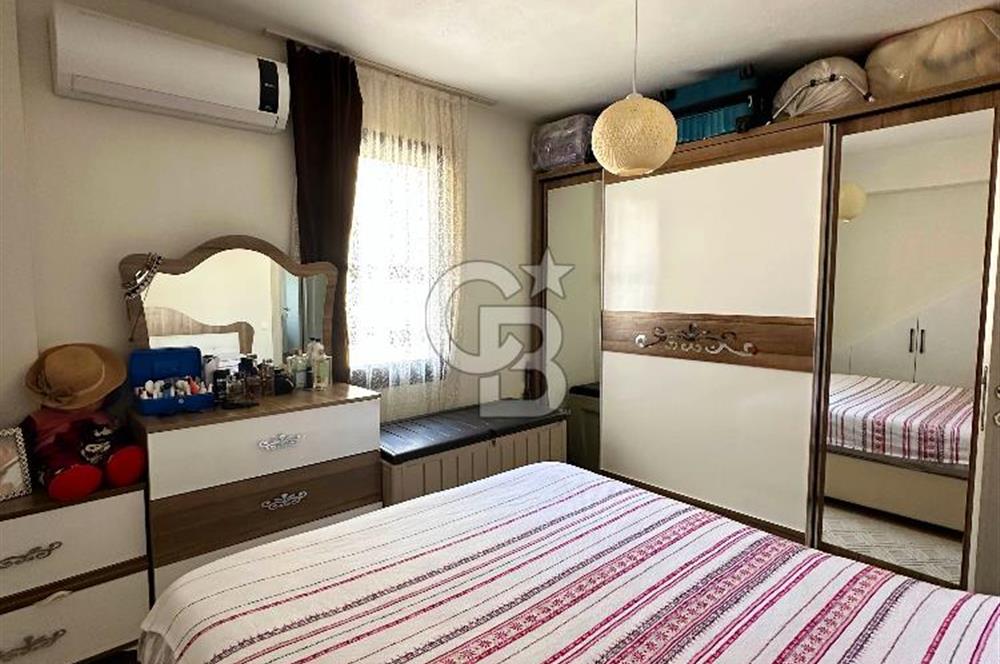 Datça Merkezde 1+1 Bahçeli Orta Kat Daire