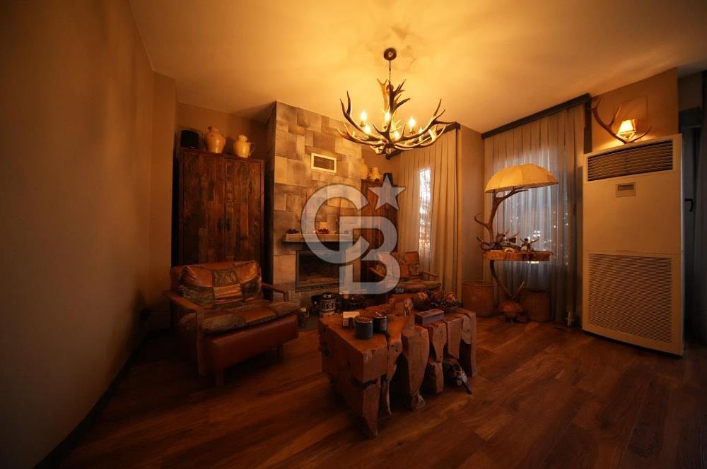 Güzelbahçe Kahramandere'de Özel Tasarım Satılık 5+2 Lüks Villa