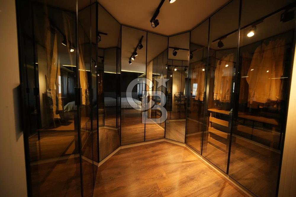 Güzelbahçe Kahramandere'de Özel Tasarım Satılık 5+2 Lüks Villa