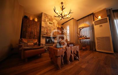 Güzelbahçe Kahramandere'de Özel Tasarım Satılık 5+2 Lüks Villa