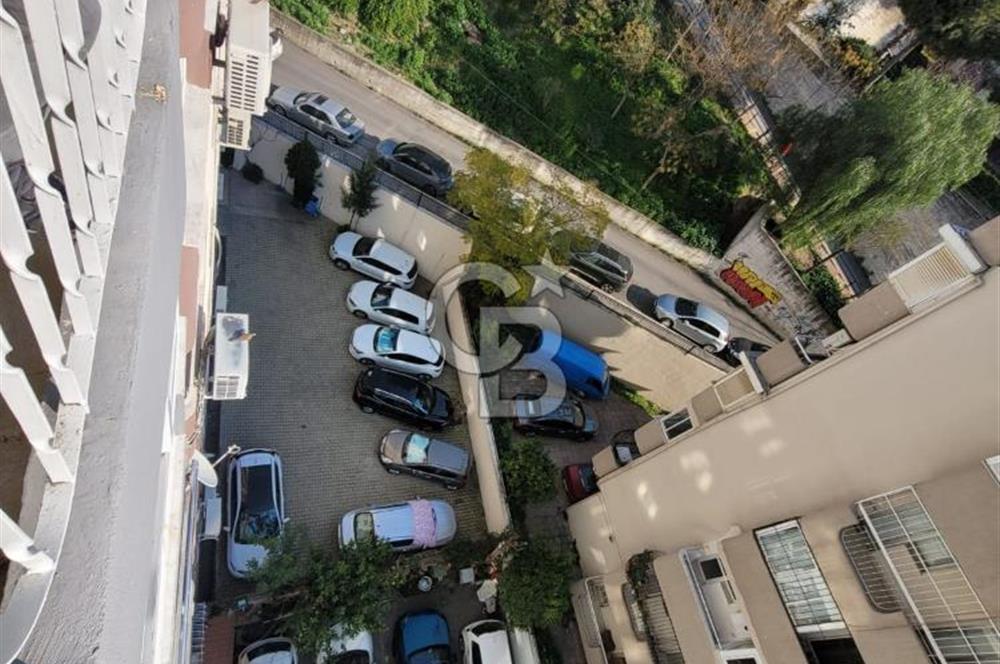 Poligon Metro Durağında Asansörlü 3+1 Satılık Daire